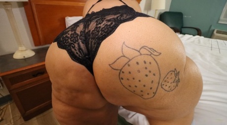 big booty cant take dick beautiful naked galleries