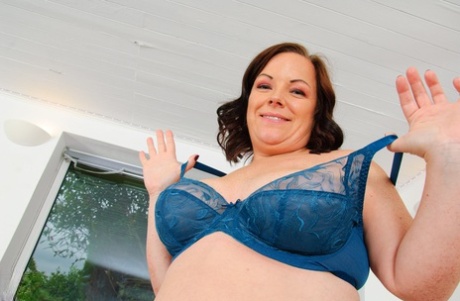 nasty latin plumper chelia sex pics