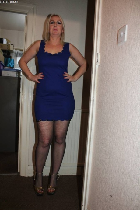 thick busty granny sexy pictures