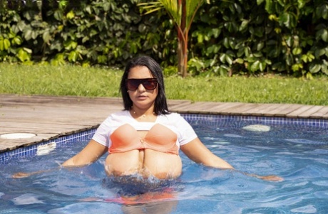 thick fat juicy gym ass beautiful nude pics
