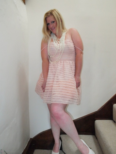 beautiful mature bbw free nude picture