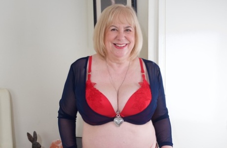 arab bbw lesbians beautiful naked pictures