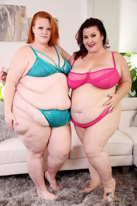 short haired mature bbw art naked gallery