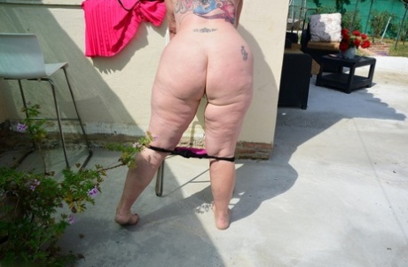 bbw latino give her best twerk but sexy tease pornos photo