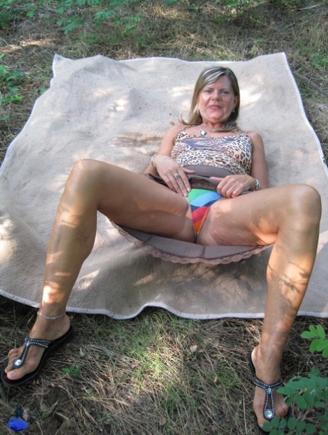 thick brazilian mom erotic galleries