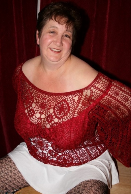 mature chubby wife double penetration free naked picture