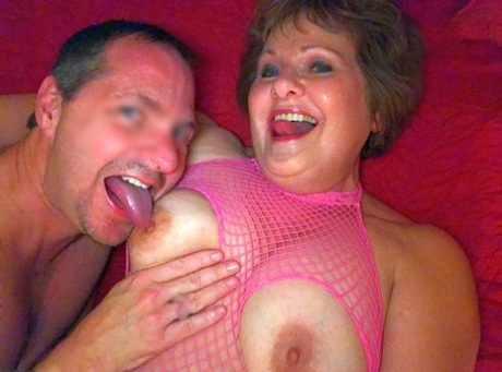 free mobile chubby porn art naked picture