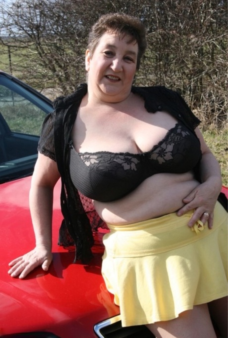 skinny cumlover tugs while chubby pals watch hot porn photo