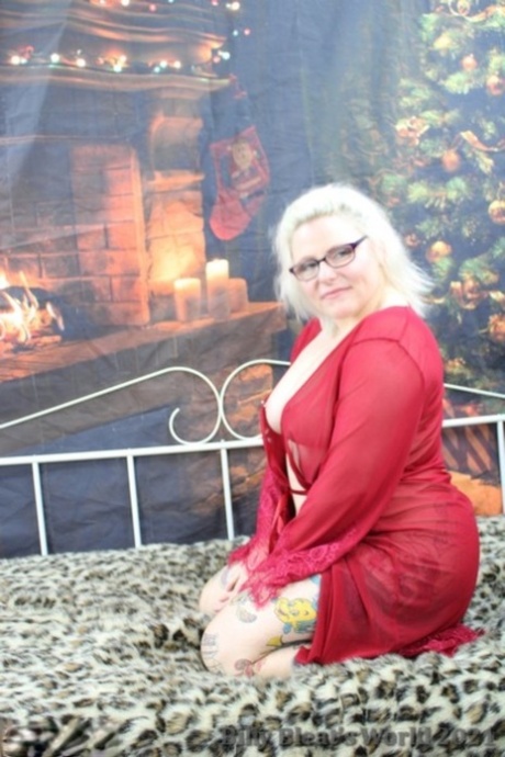 divorced bbw art naked gallery