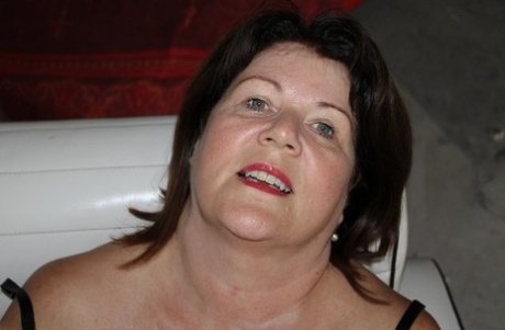 dark haired bbw free porn picture