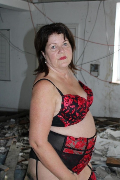 bbw foot tease erotic gallery