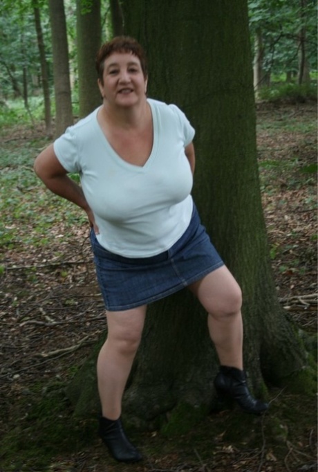 thick teen stepsister exclusive archive