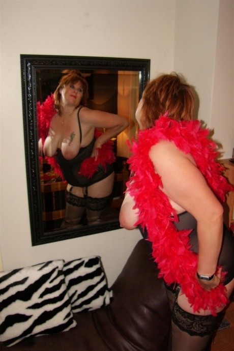 milf anal fucks big ass redhead lesbian beautiful porn pictures
