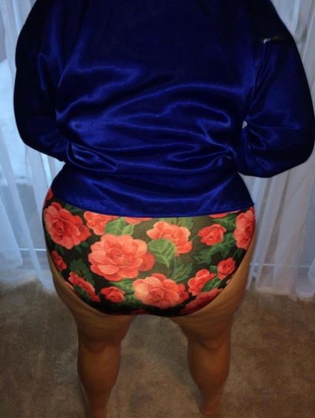 chubby japanese housewife free naked image