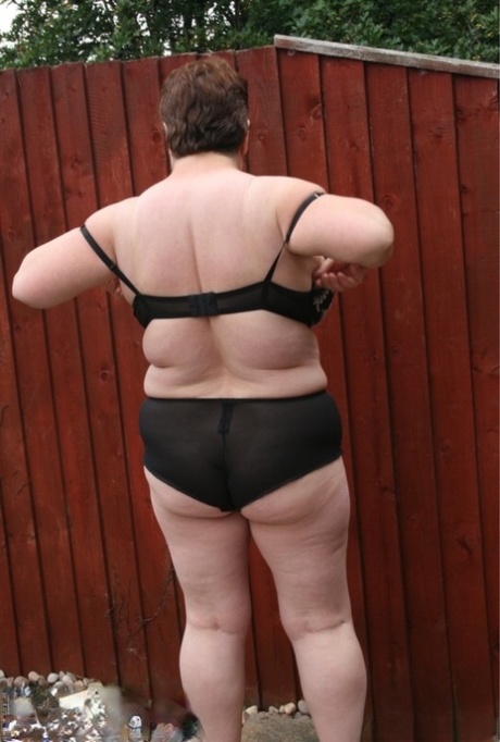aviva bbw top gallery