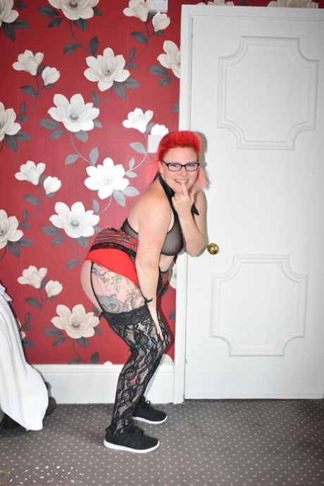 big booty slut riding dick nice pic