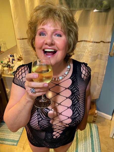 x hamster granny big ass beautiful porn photos