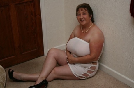 casting curvy coworker beautiful xxx galleries