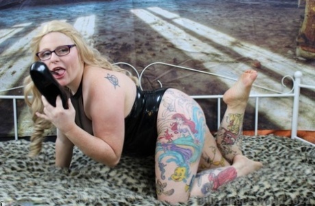 bbw close up squirting hd picture
