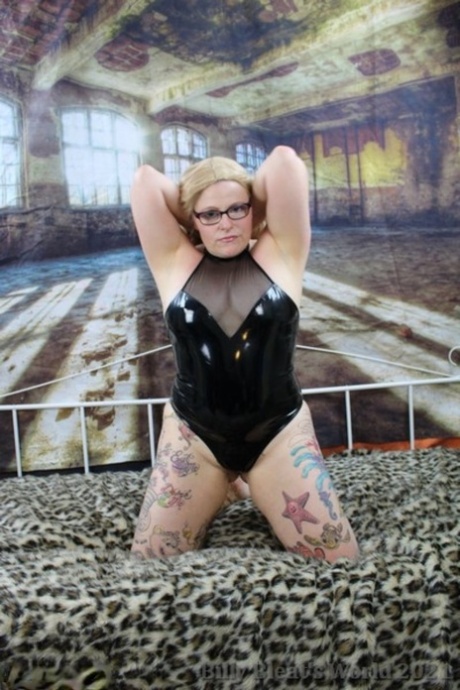 cowgirling by thick teenie tiffany watson results in orgasm hot xxx pic