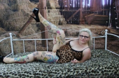 necyness bbw beautiful image