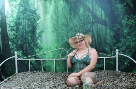 bbw giantess buttcrush perfect picture