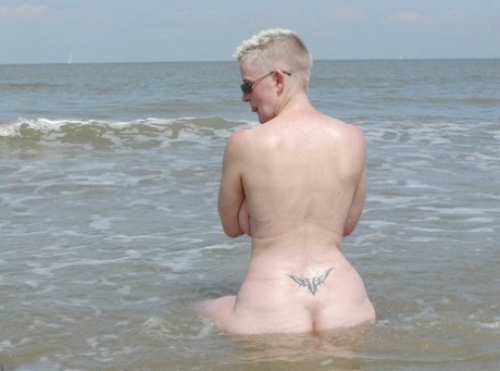 big booty breast and but hot photos