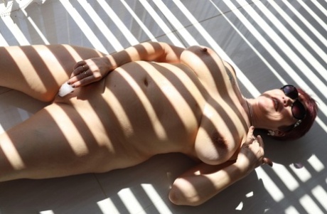 porn curvy ginger xxx gallery