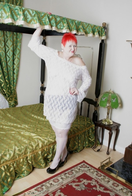 bbw hips naked pics