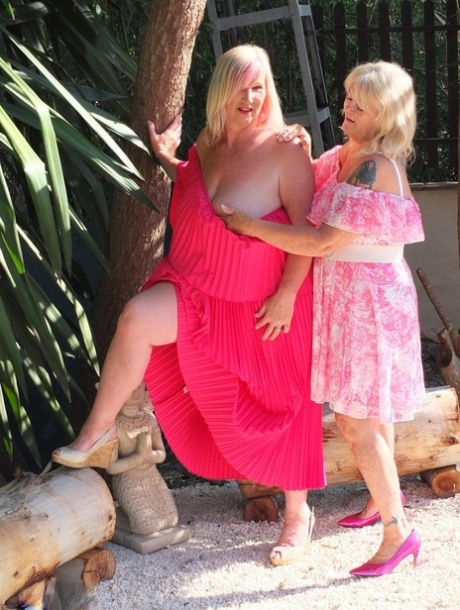 amateur chubby girls in lingerie beautiful porn images
