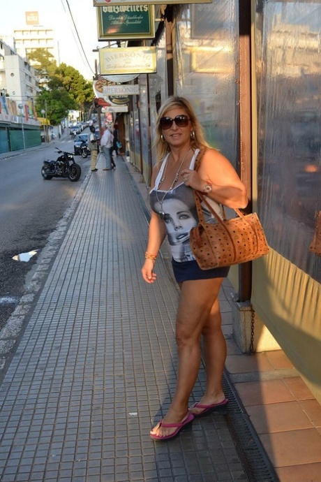 bbw hippie chick hd picture