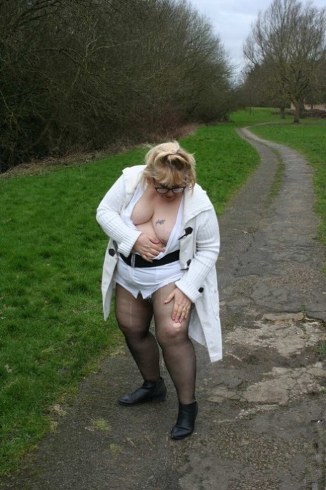 tsunade fat ass erotic pic