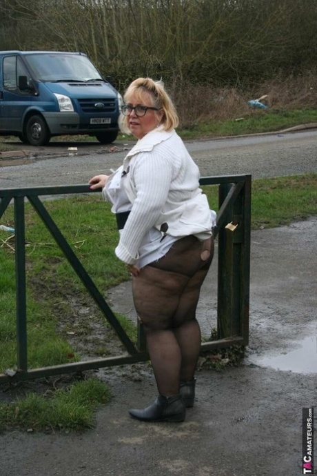 thick german women nude pics