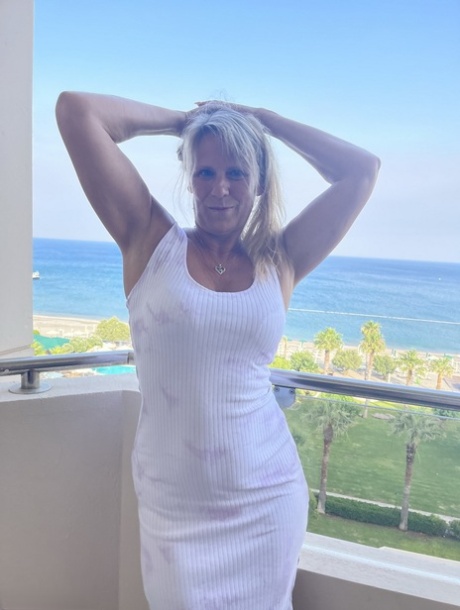 fat girl bondage art porn pics