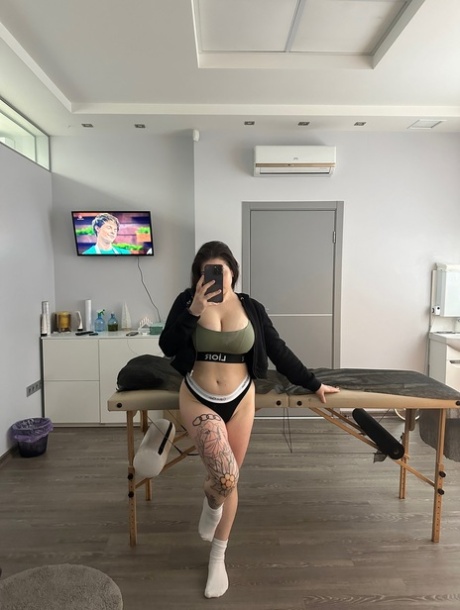 kumalott huge ass latina get hard anal porno img