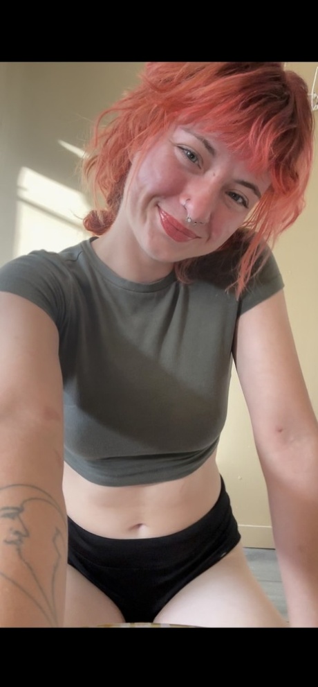 spooky fat brat free nude pic
