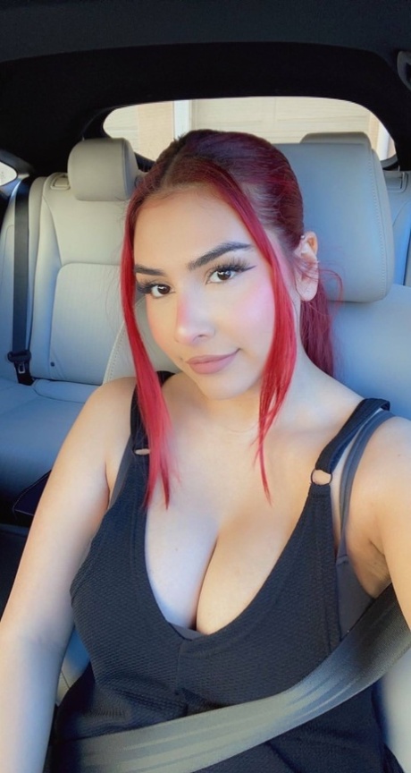 mature wide hips big ass mistress free archive