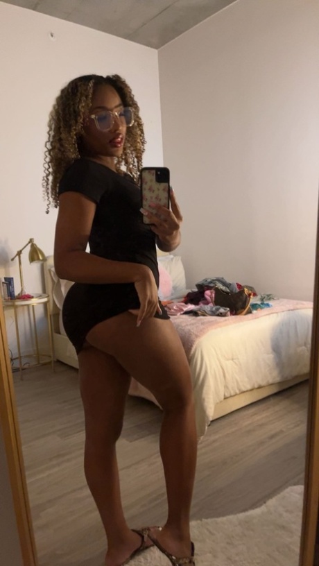 amateur played fat pussy live show hot porn galleries