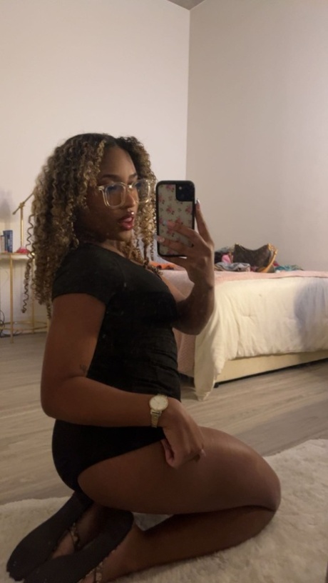 huge ass and big tits woman pussy nailed free sexy image