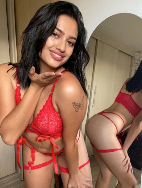 thick thick beautiful nude archive