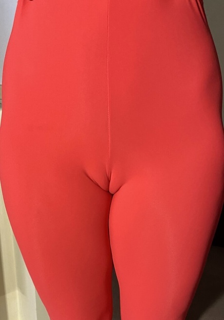 amateur thick latina milf hot image