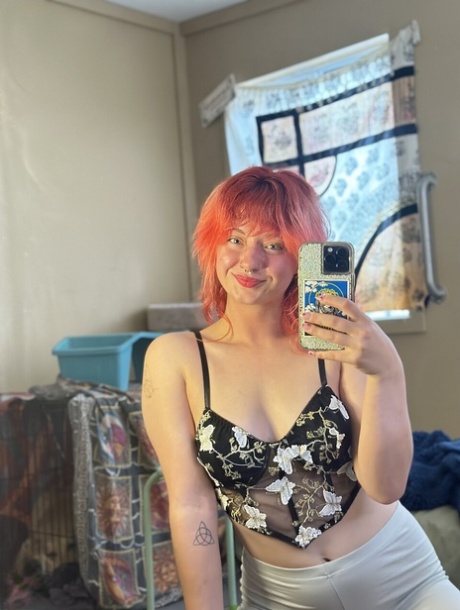 teen chick feels fat rod of glamorous pal in vagina and butt nudes archive