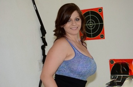 fat guy cuckold hd picture