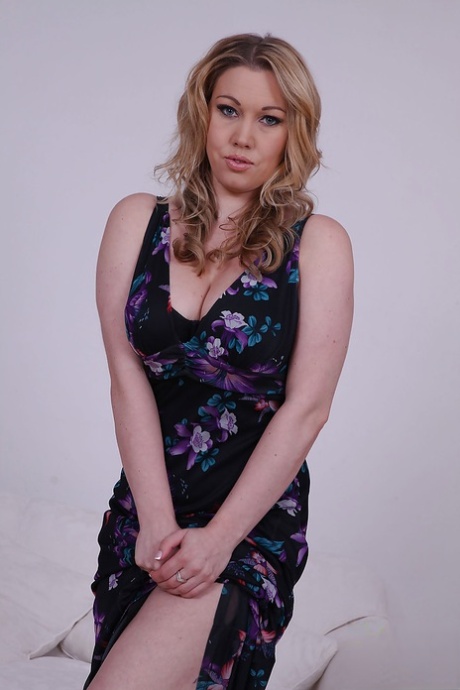 monika mynx bbw hot nude pictures