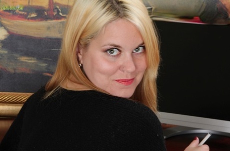 round bbw free naked pictures