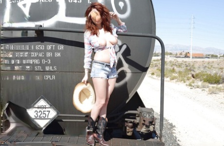 british bbw redhead nude archive