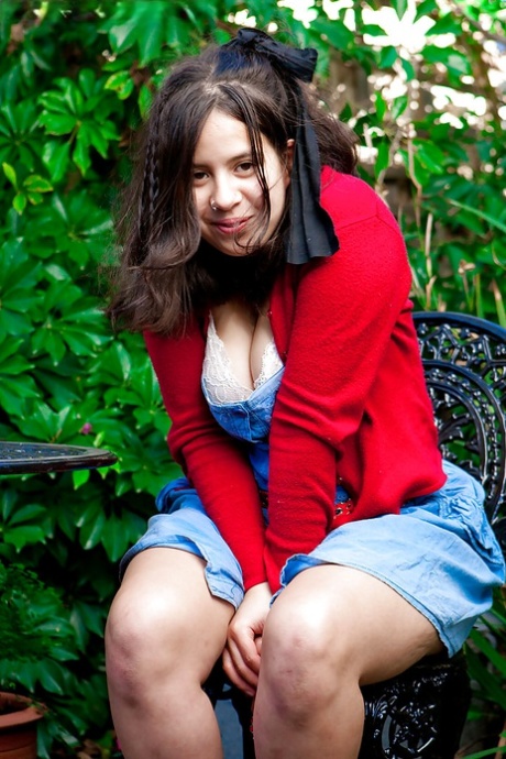 curvy girl pussy sexy archive