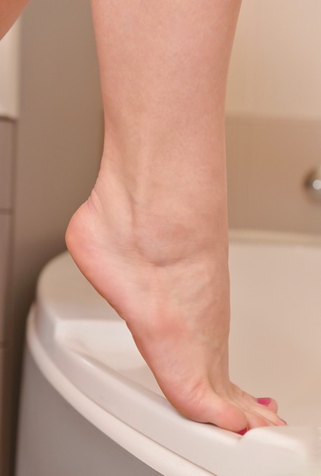 fat asian feet hot porn images