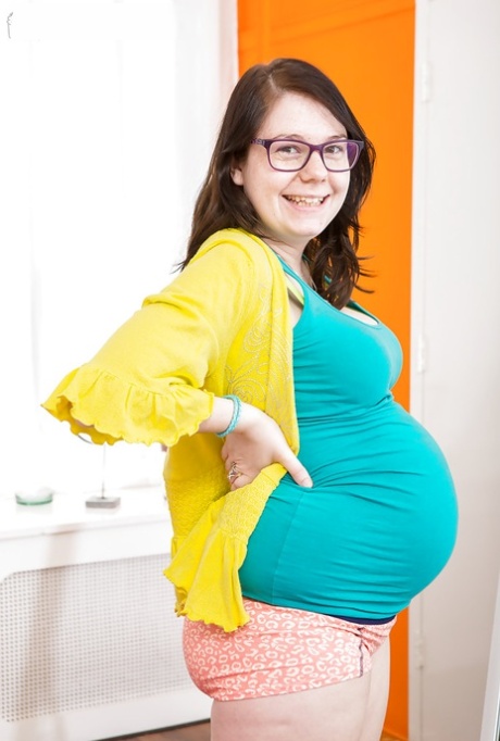 chubby cutie sucks on a cock point of view sexy pics