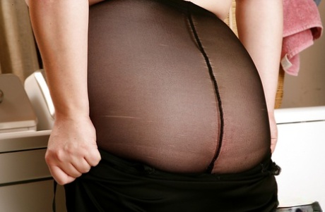 pretty curvy girls beautiful porn picture